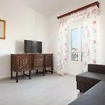 Akira Flats Cadaqués Llané